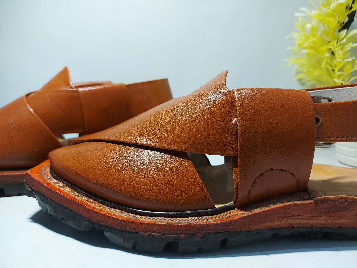 Handcrafted Norozi Chappal Desig