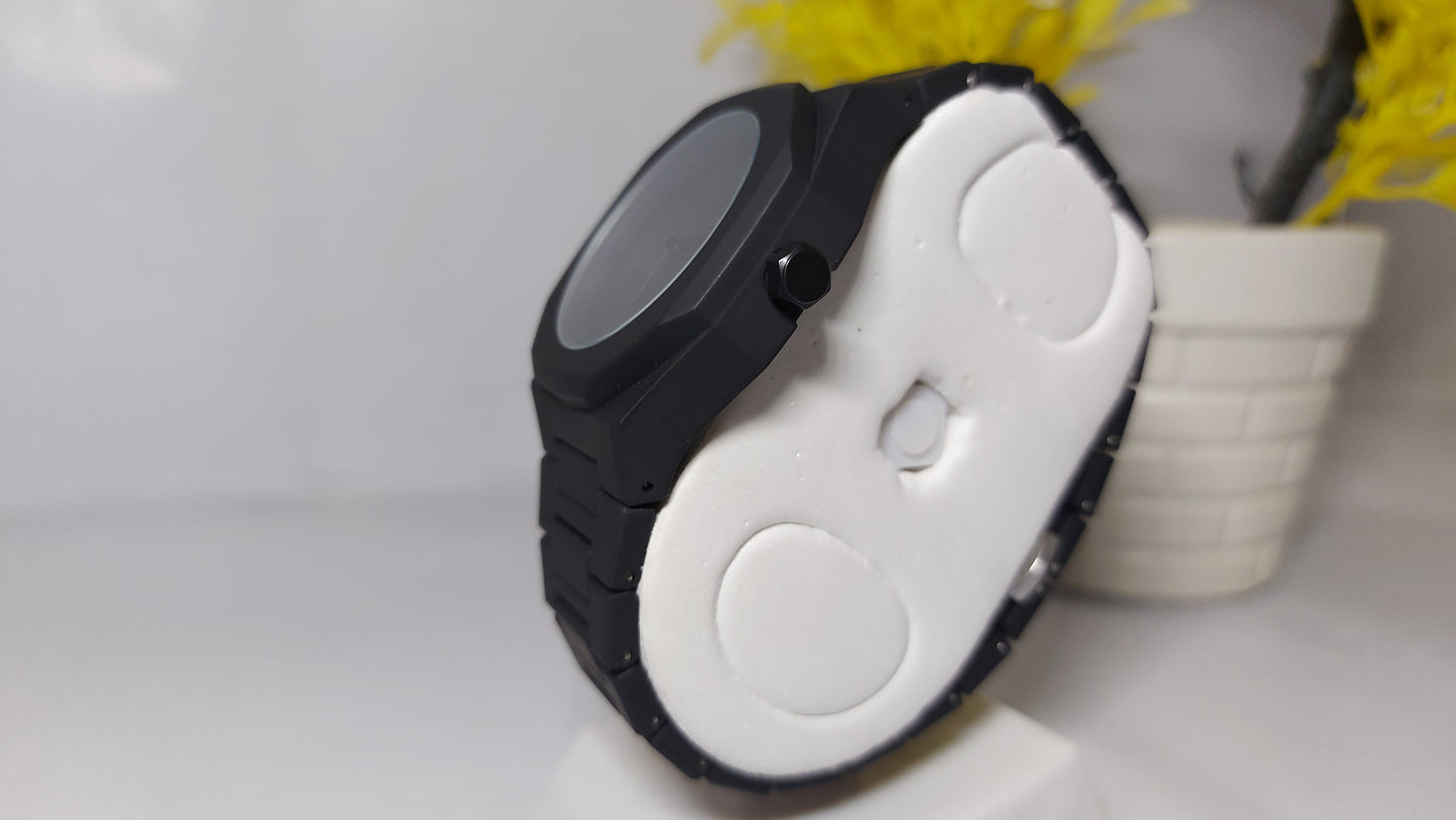 Black Arabic Aura Watch