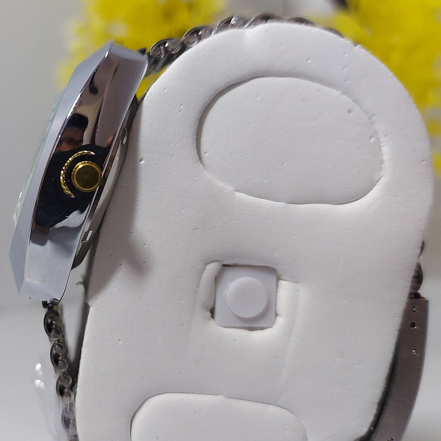 Rado Regular Chain