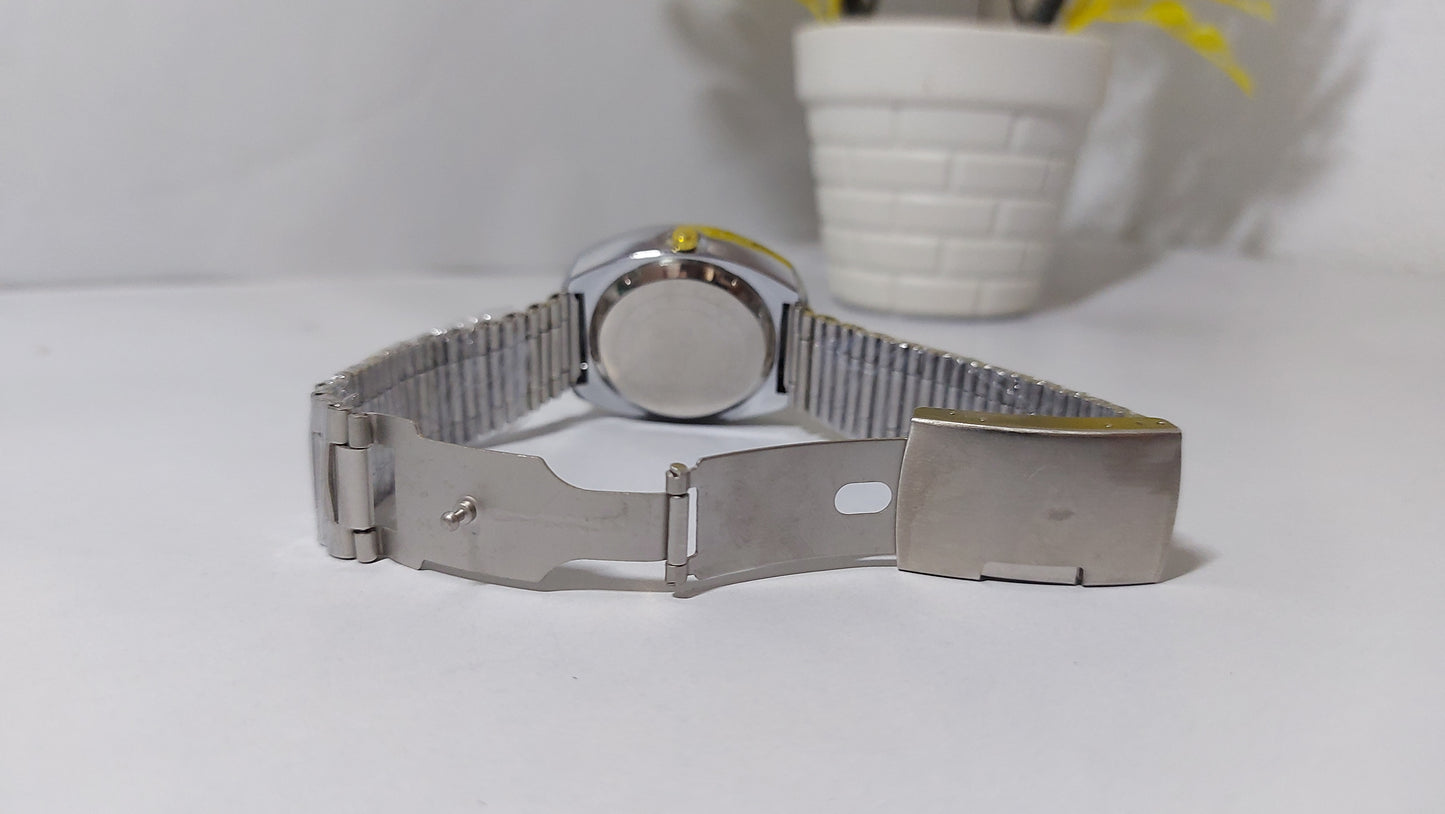 Rado Regular Chain